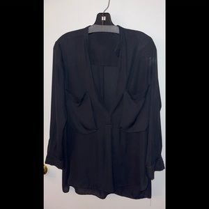 Black 3/4 Sleeve V Neck Blouse With Front Pockets